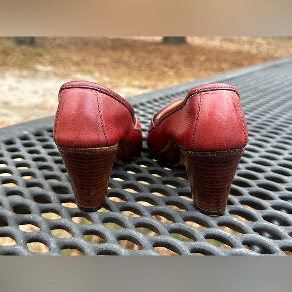Vintage MAINE PACERS LEATHER LOAFER PUMPS Size 6M (Fits Like 5.5) Made in USA - Picture 4 of 10